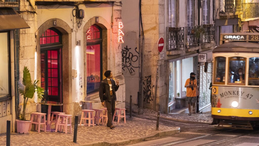 lisbon-travel-Bairro-Alto-nightlife