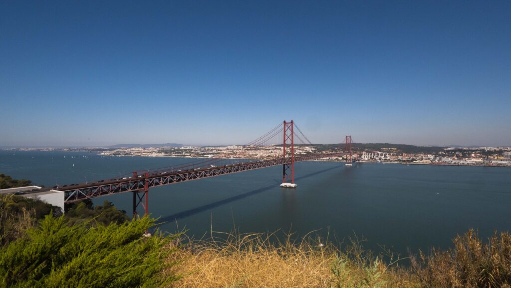 lisbon-Bridge-25th-april