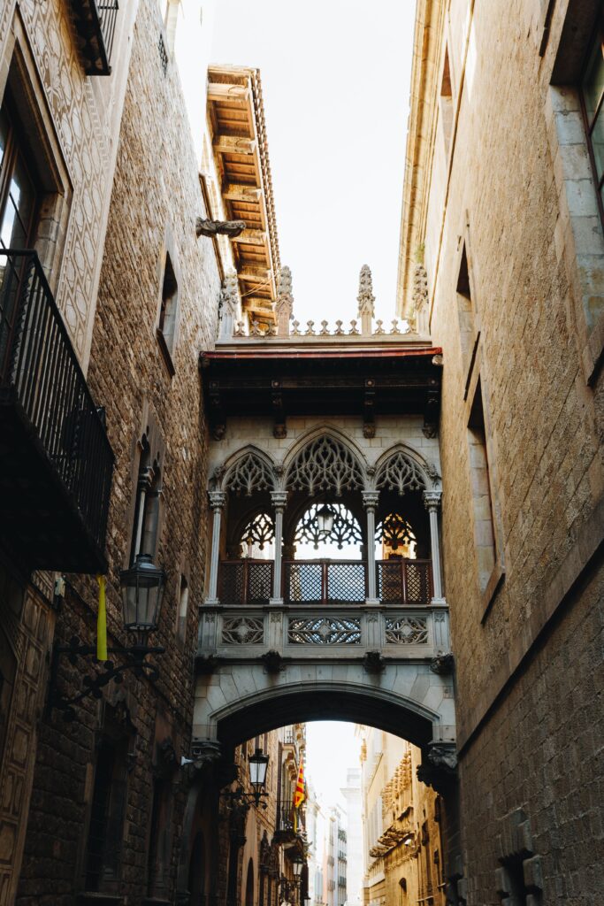 el-gotic-barcelona-travel