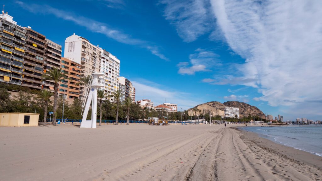 El Postiguet alicante beach travel