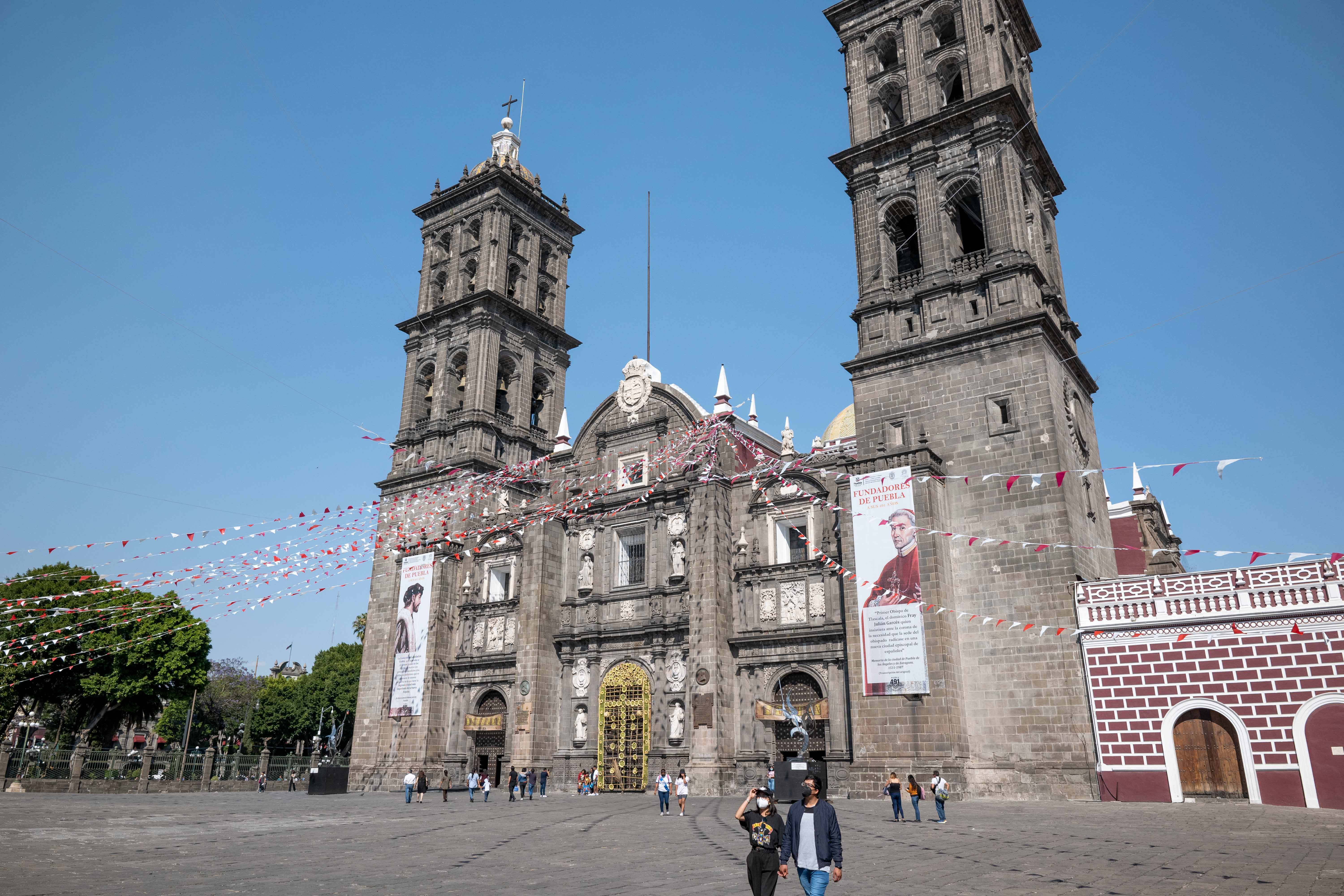 La Cathedral Basilica De Puebla travel tips