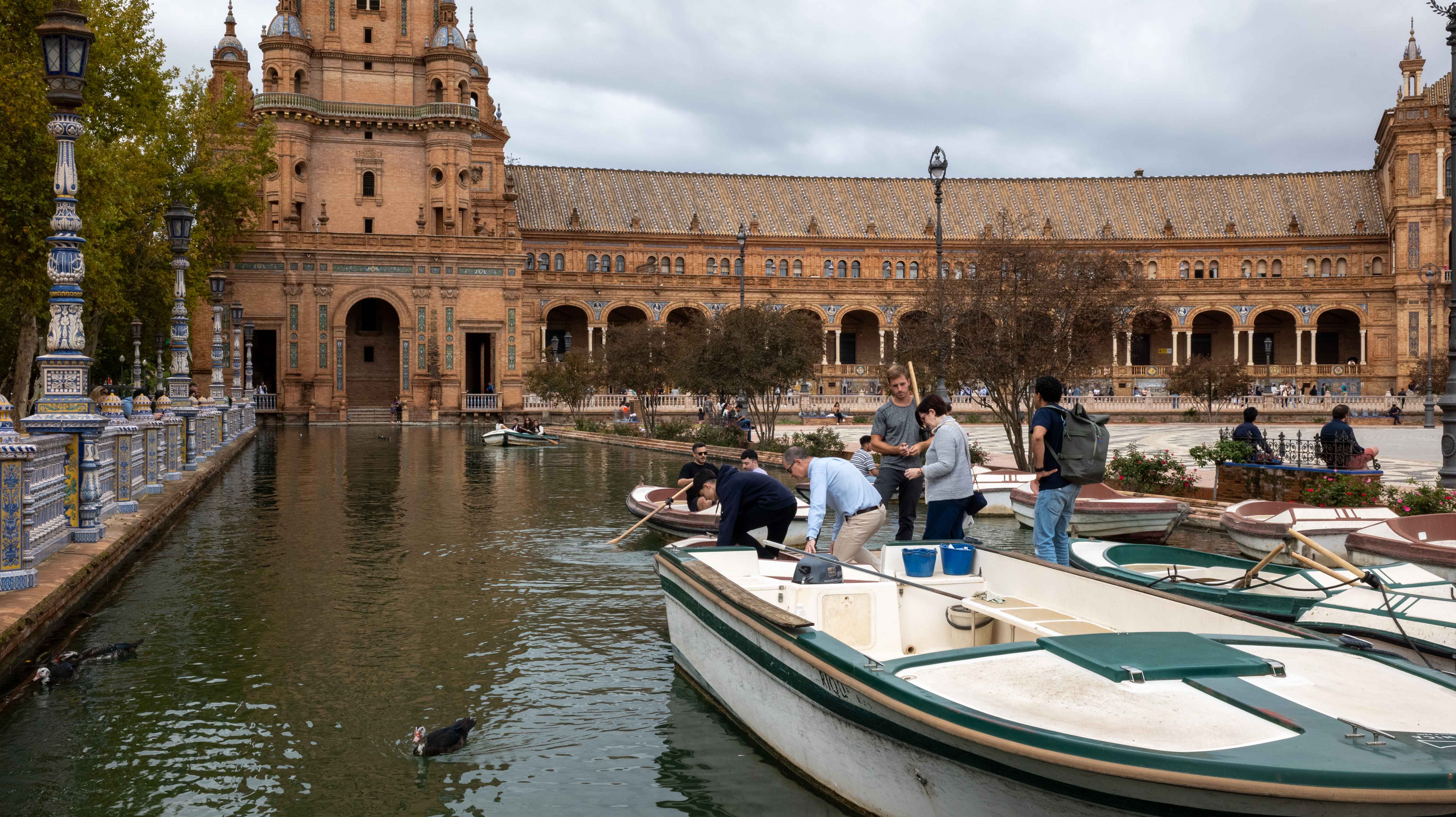 seville-spain-plaza