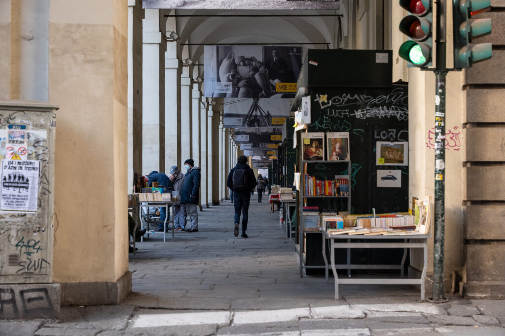 Streets-of-Torino-Italy