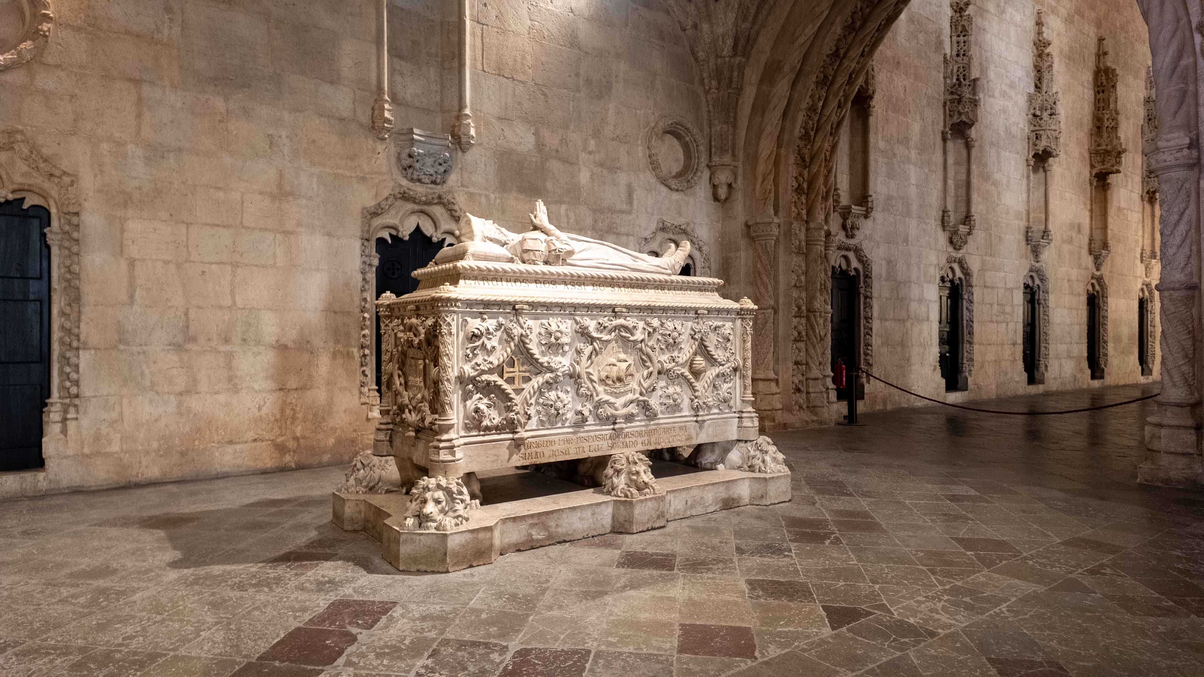 tomb-vasco-da-gama
