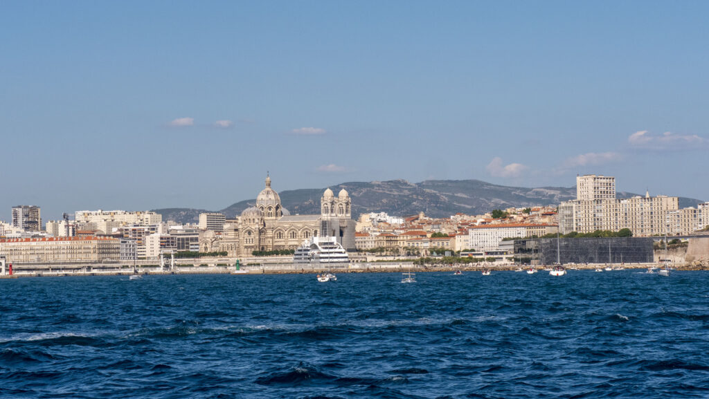 marseille-water-travel